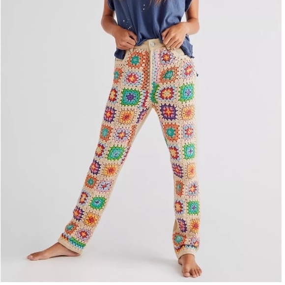 Free People Denim - ❤️Free People Crochet Zuri Mom Jeans❤️